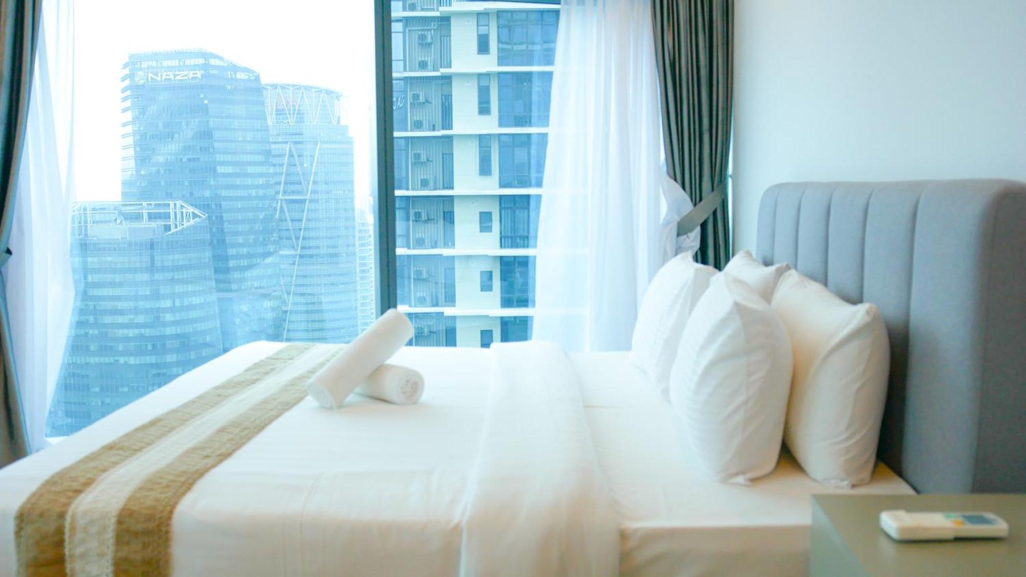 Crystal Suite At Eaton Klcc Куала-Лумпур Экстерьер фото